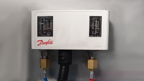 macchina per il ghiaccio a cubetti Danfoss protezione dalla pressione