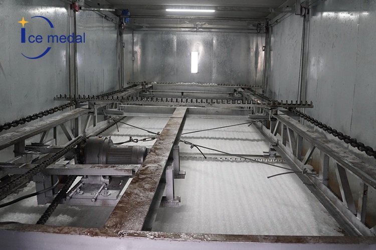 sistema di rastrellatura del ghiaccio