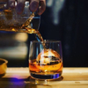 Macchina per il ghiaccio a sfera di cristallo automatico Iceedal per whisky / cocktail / vino