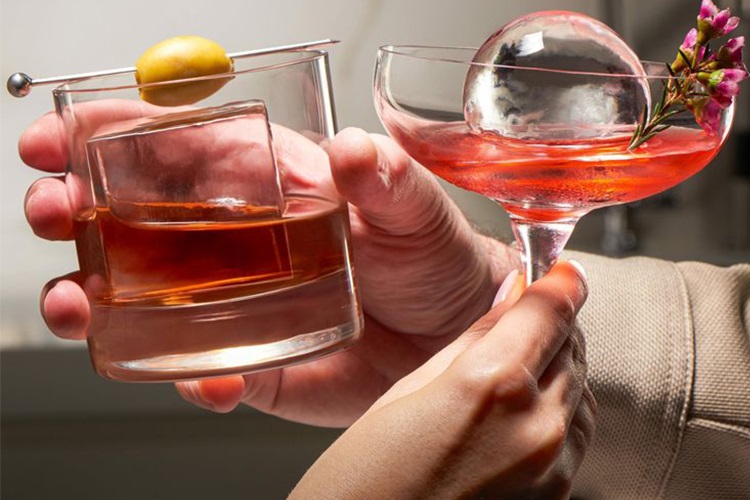 ghiaccio per cocktail